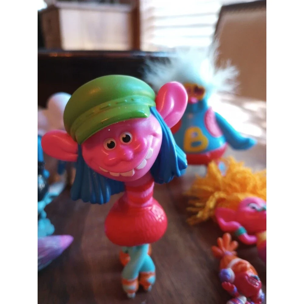 Lot of 7 Trolls Cloud Collectibles Toys Boys Girls Movie